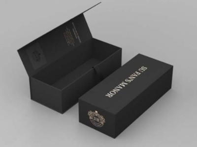 包裝盒定制廠家為您分析，為什么酒盒包裝覆膜后會出現顏色色差？