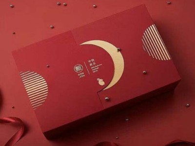 中秋送禮，別讓你的月餅包裝盒裸奔了，濟南精裝盒廠家教你這樣做